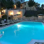 Vicino A San Gimignano, Relax Tra Piscina E Natura, Fast Internet Starlink بيت للعطل