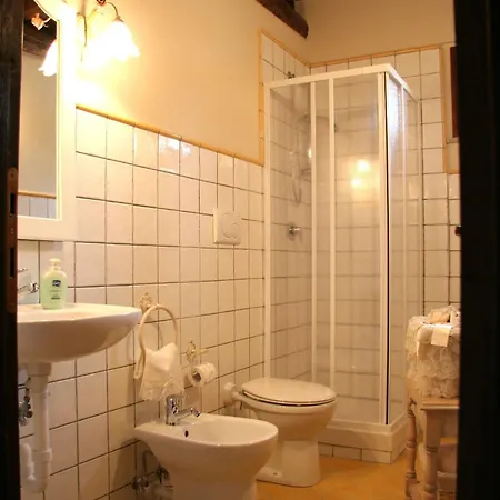 Dom wakacyjny La Casetta Del Borgo Vicino San Gimignano Oasi Con Piscina E Starlink Wifi *